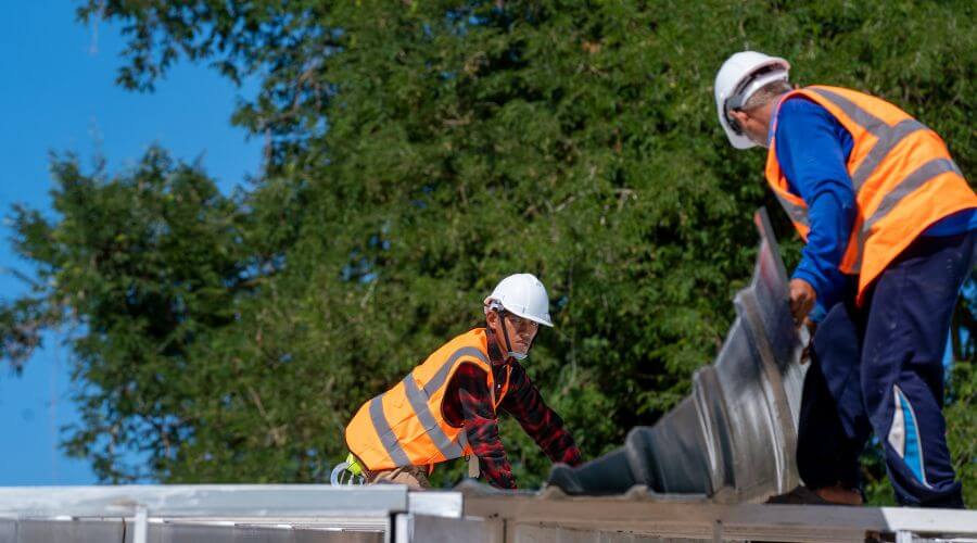 Professional new roof installation services in Grosse Ile, MI